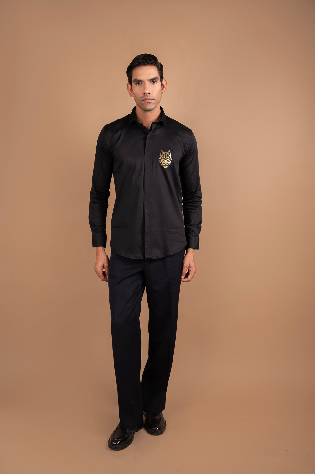 Golden lion black shirt