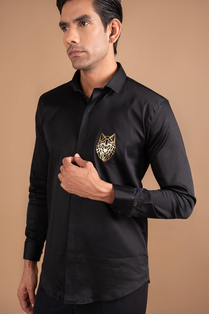 Golden lion black shirt